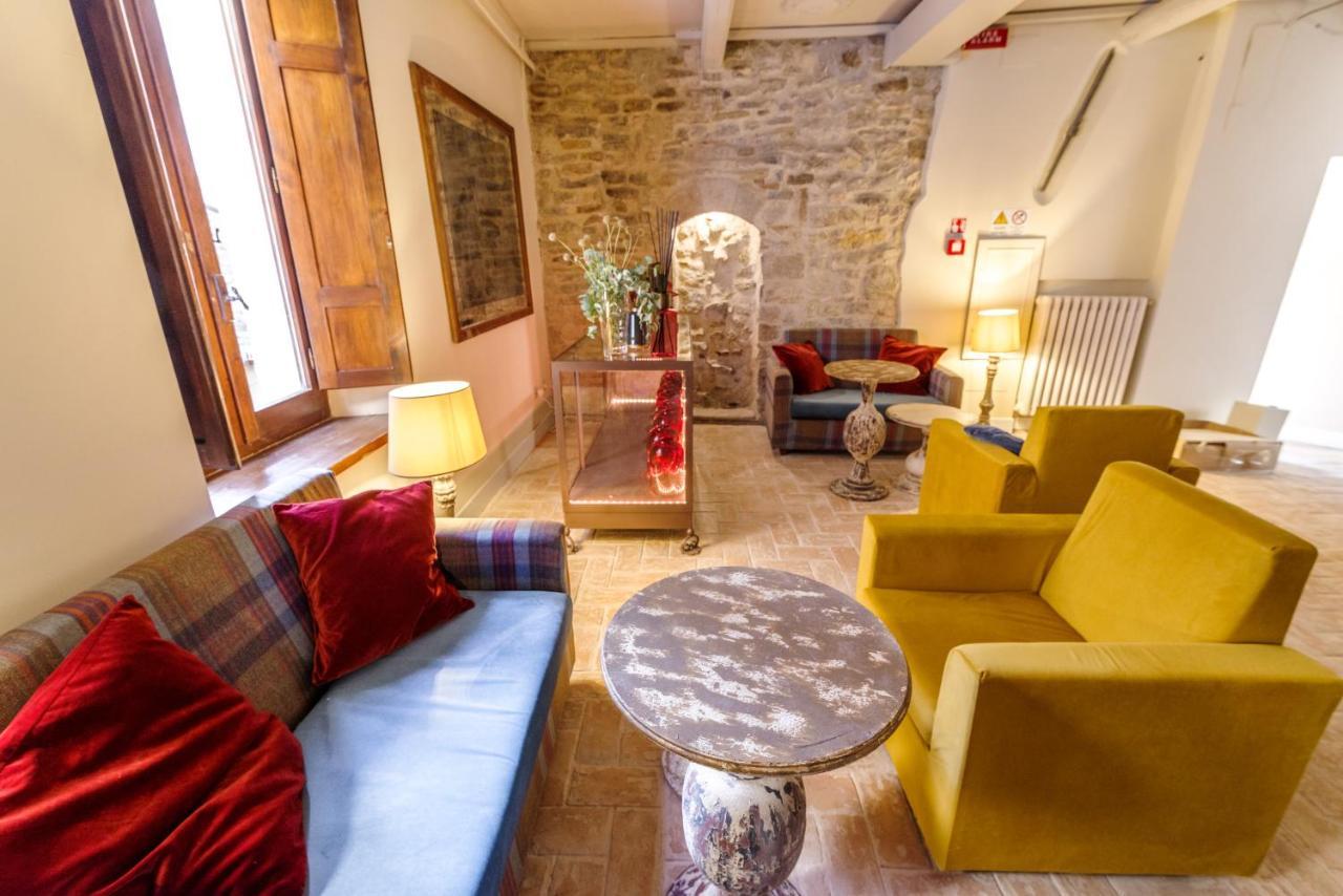 Aurora Boutique Hotel & Private Spa Spoleto Exteriör bild