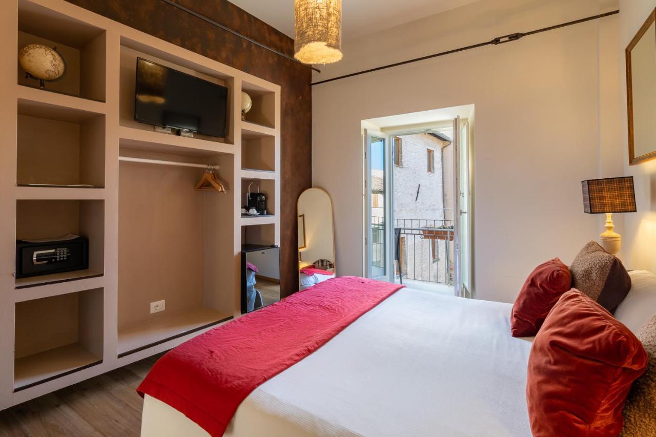 Aurora Boutique Hotel & Private Spa Spoleto Exteriör bild